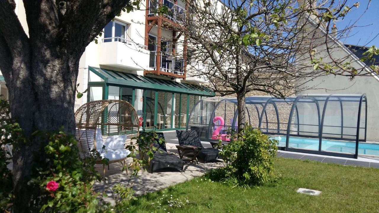 Hotel Des Thermes Et Du Casino Luc-sur-Mer Exterior foto